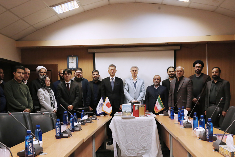 برگزاری نشست علمی ویژه ایران و ژاپن در دانشگاه بین‌المللی مذاهب اسلامی